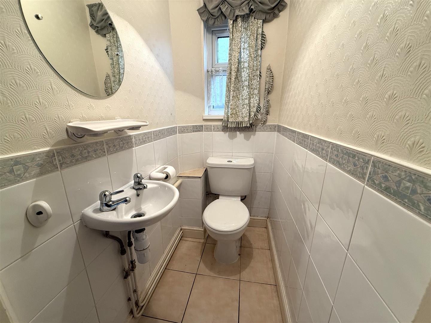 Lon Cae Banc, Sketty, Swansea, SA2 9EF